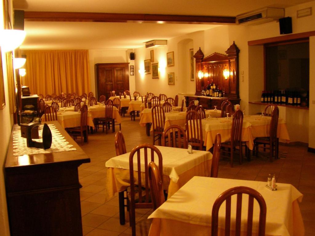 Hotel La Pergola Moniga del Garda Экстерьер фото